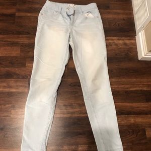 Light-wash Pin-striped Skinny Jeggings